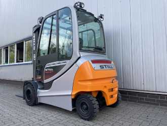 Použité vysokozdvižné vozíky STILL RX60-30L/600 | Nur 830 Bst. ELEKTRO VIERRADFRONTSTAPLER (13060764)